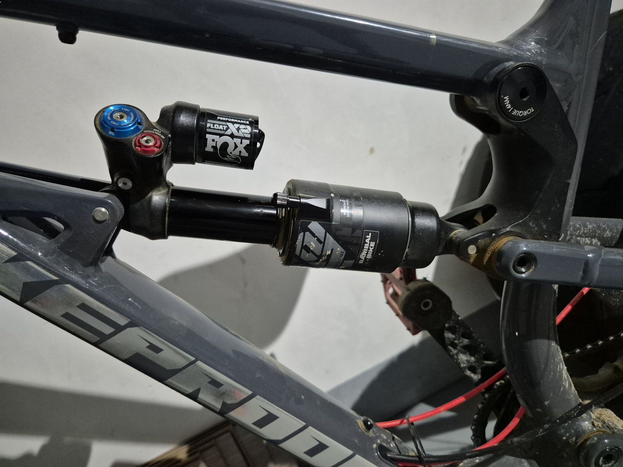 Nukeproof mega 275 M Zeb X2 spank dt swiss