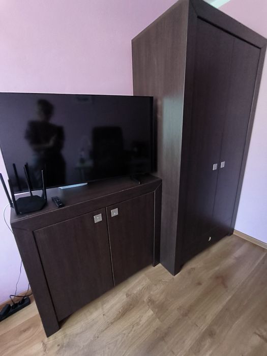 Oddam za darmo Meble Black Red White (szafa +komoda)