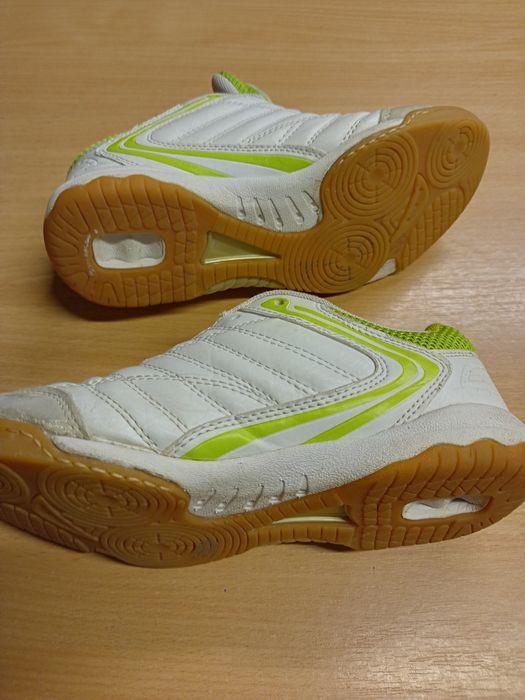 Футзалки розмір 36