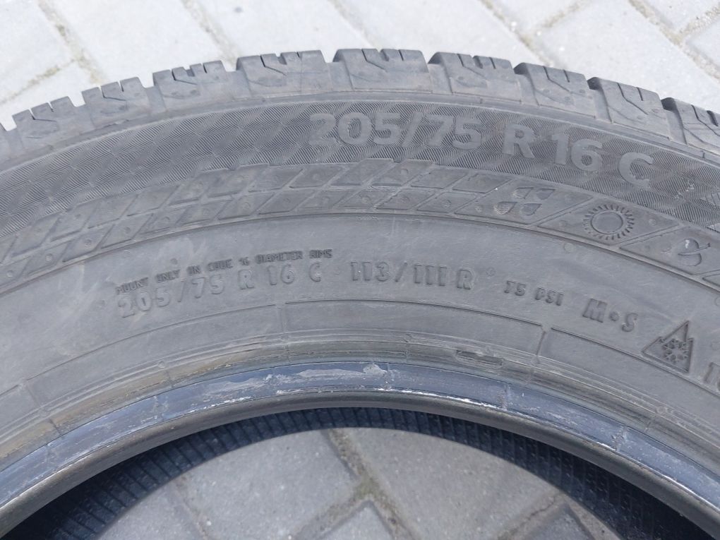 Continental VanContact 4Season 205/75R16 C 113/111 R