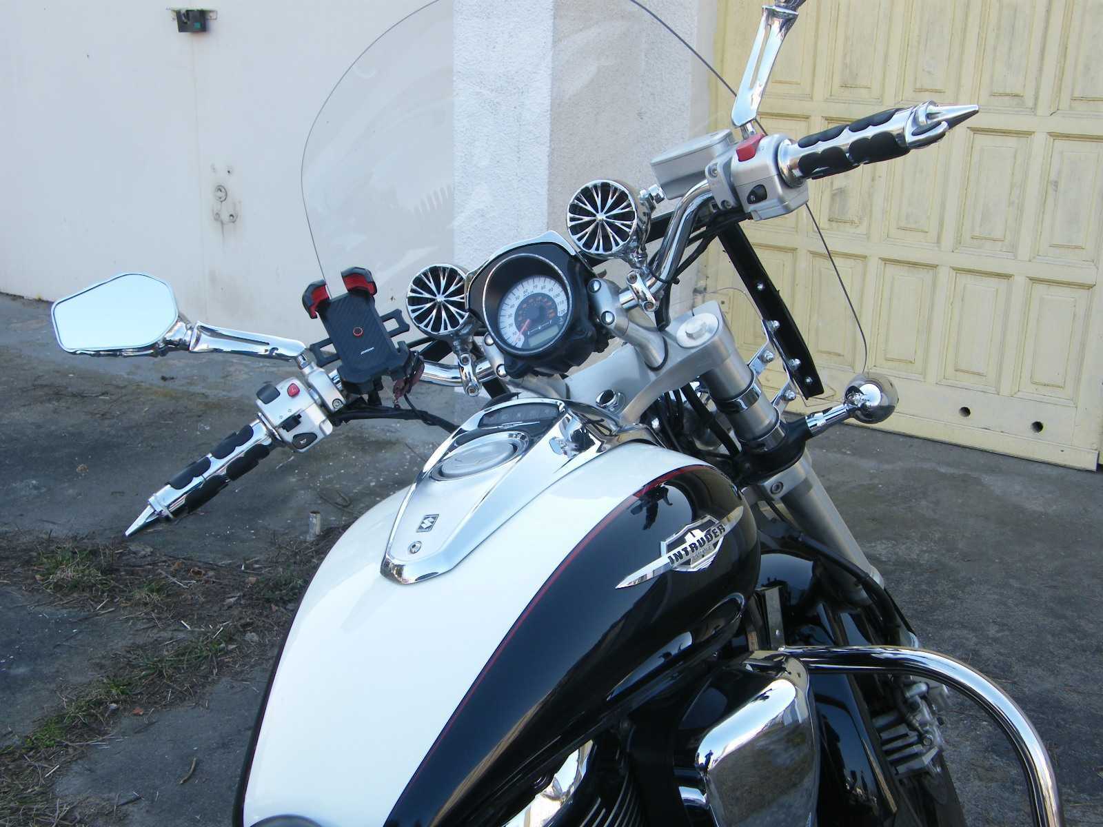 Suzuki Intruder VZ 800