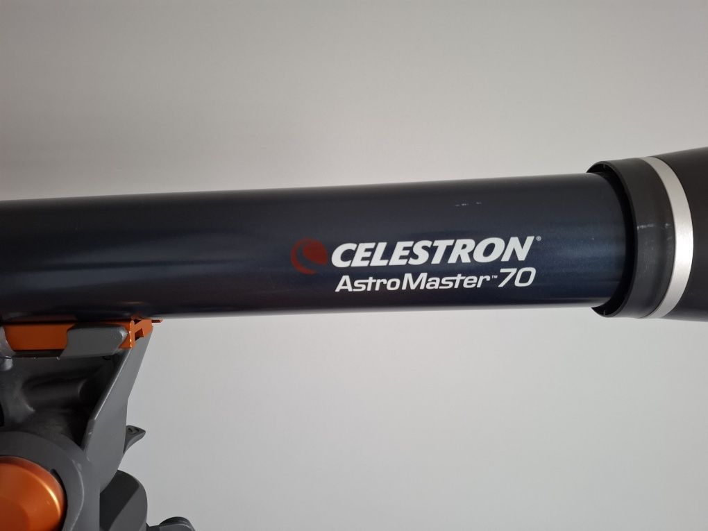 Teleskop Celestron AstroMaster 70