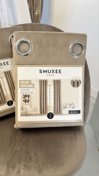 Nowe zaslony na przelotkach bezowe kremowe welurowe welwetowe smukee