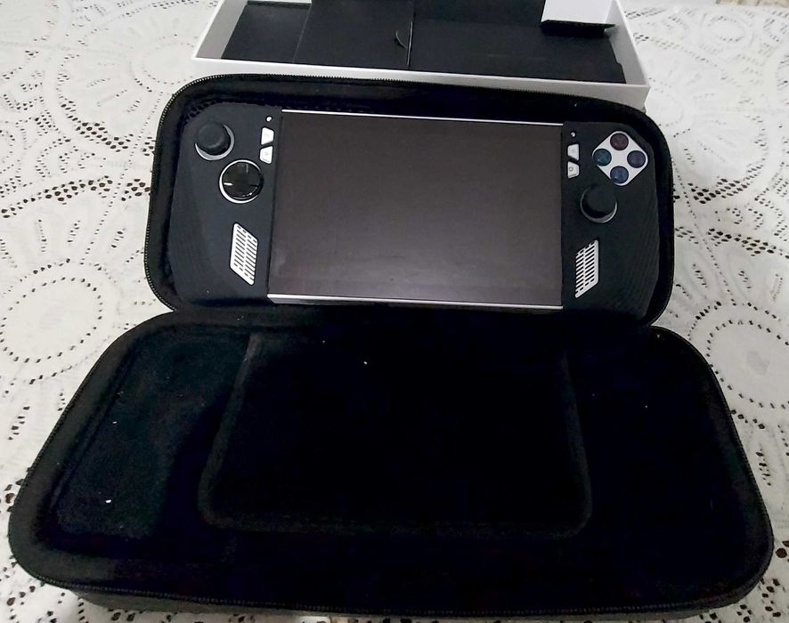 Consola Portátil ASUS ROG Ally 7" FHD Z1 Extreme 16GB DDR5 512GB 120Hz