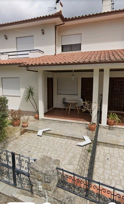 Moradia T3 +1  para alugar