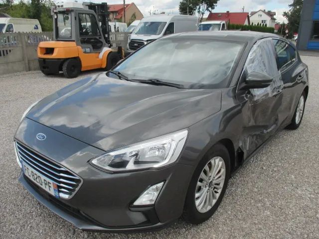 Ford Focus 2018r 1,0 ben 125 km 85000 km