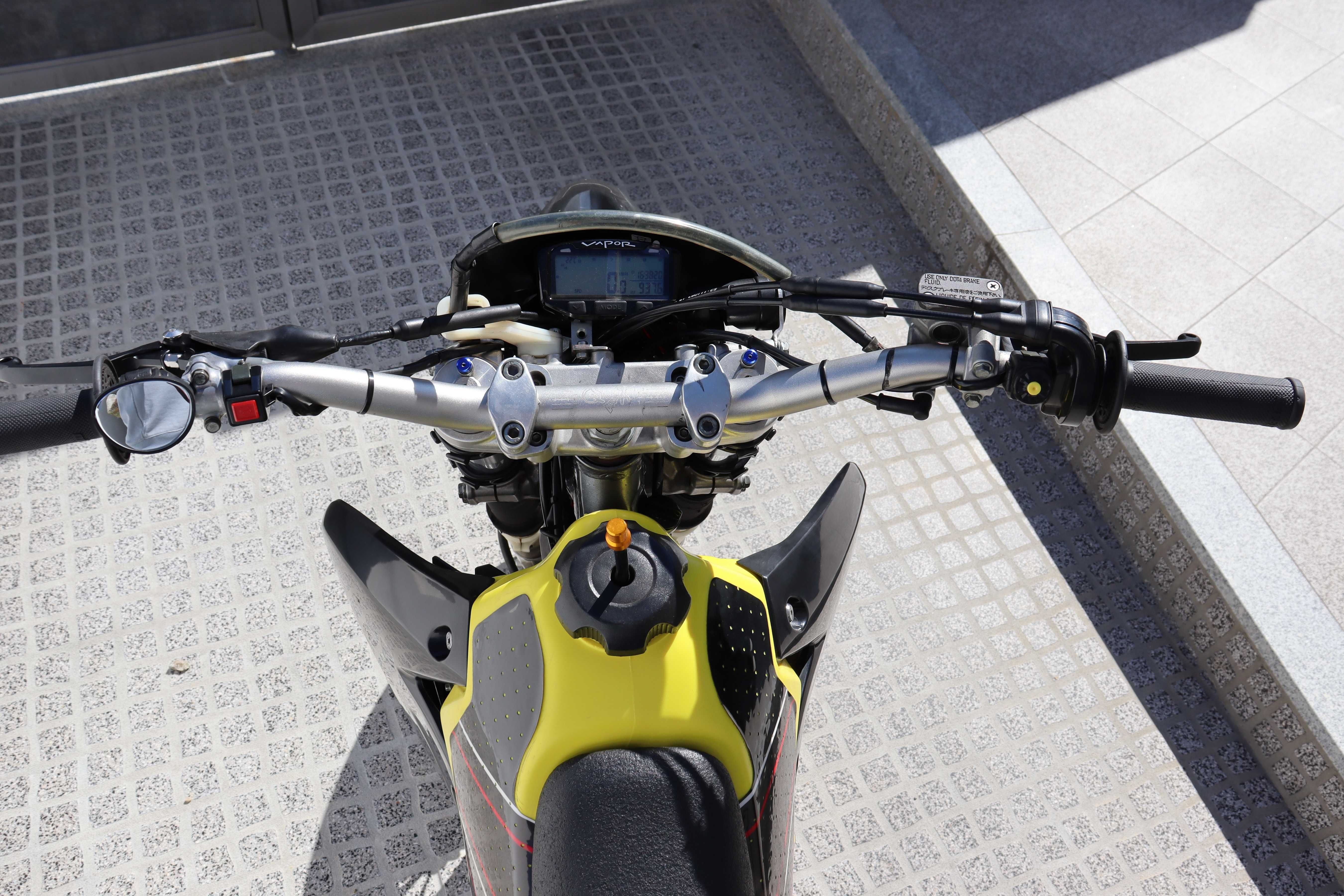 Suzuki DRZ 400 E (SuperMotard)