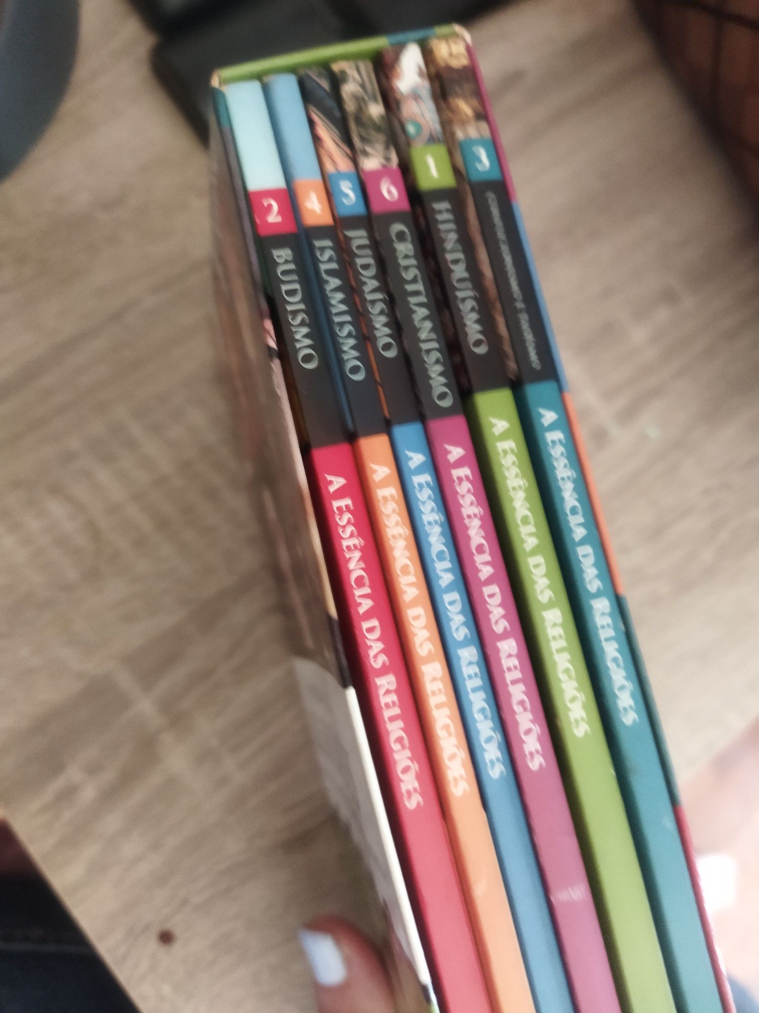 Enciclopédia sobre religiões