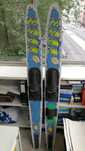 Par de Skis náuticos