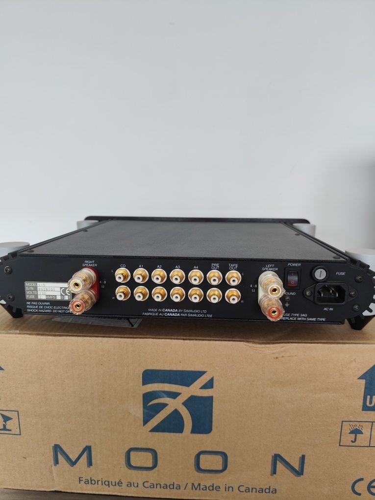 Moon i-5 Simaudio
