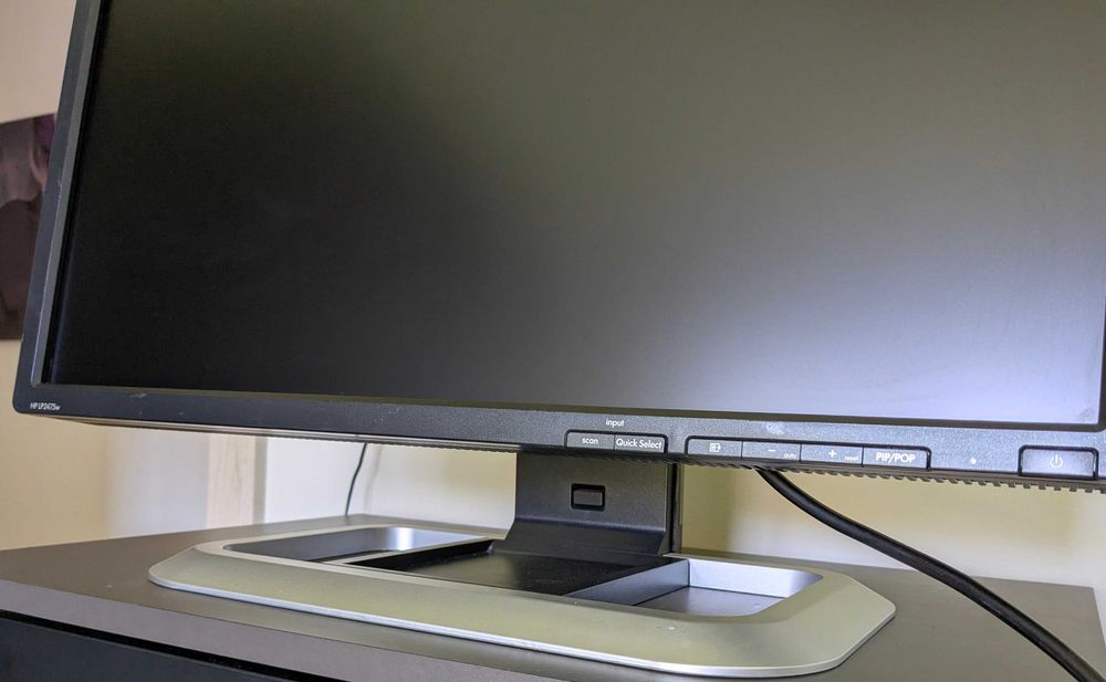 Monitor HP LP2475w 24" IPS PIVOT DVI HDMI DISPLAY PORT USB +kabel zas.