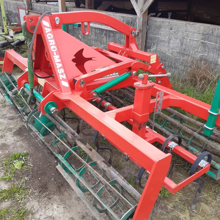 Agregat uprawowo- siewny   Agro Masz