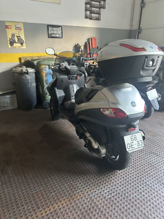 Piaggio mp 400 ie