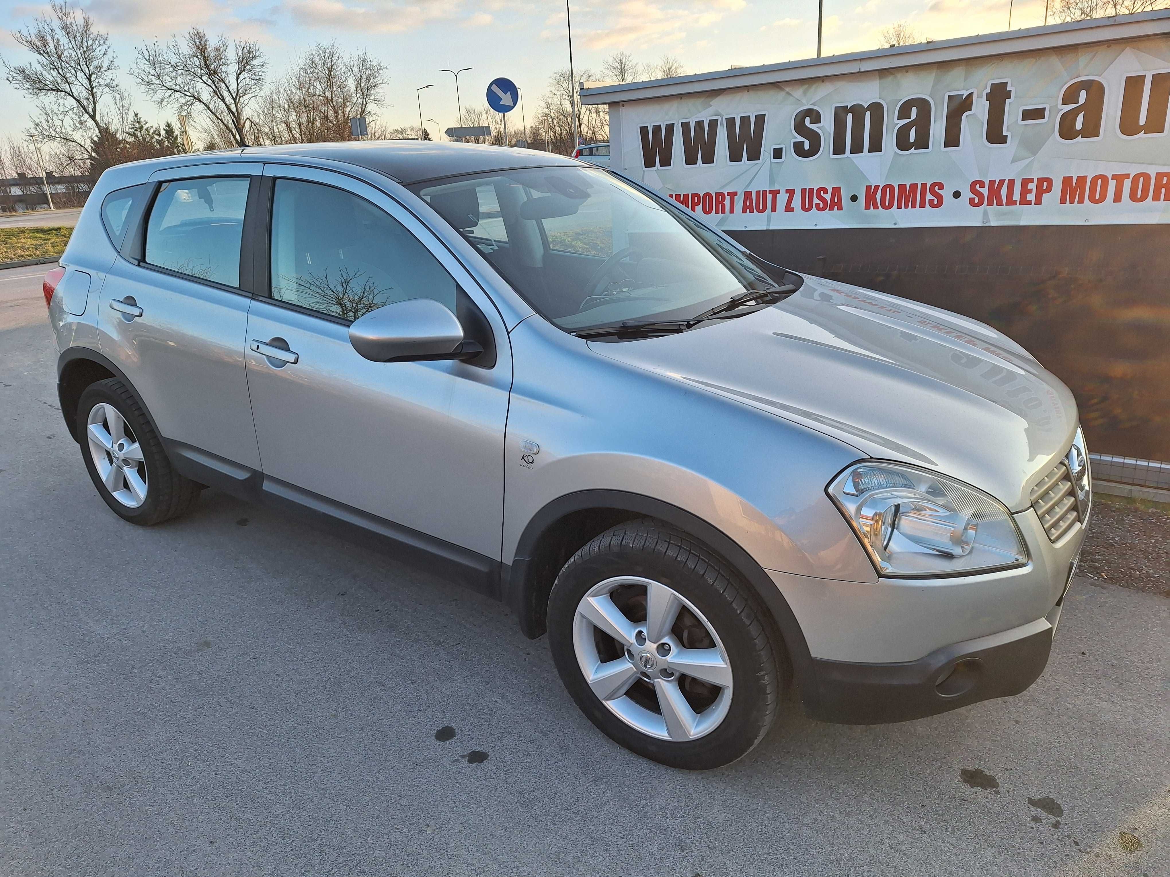 Nissan Qashqai 2.0 16V 6 biegów, Panorama