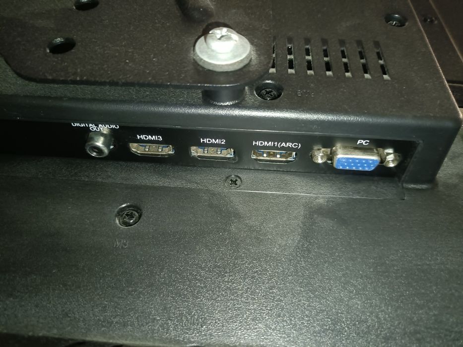 Телевизор Changhong LED32E6300