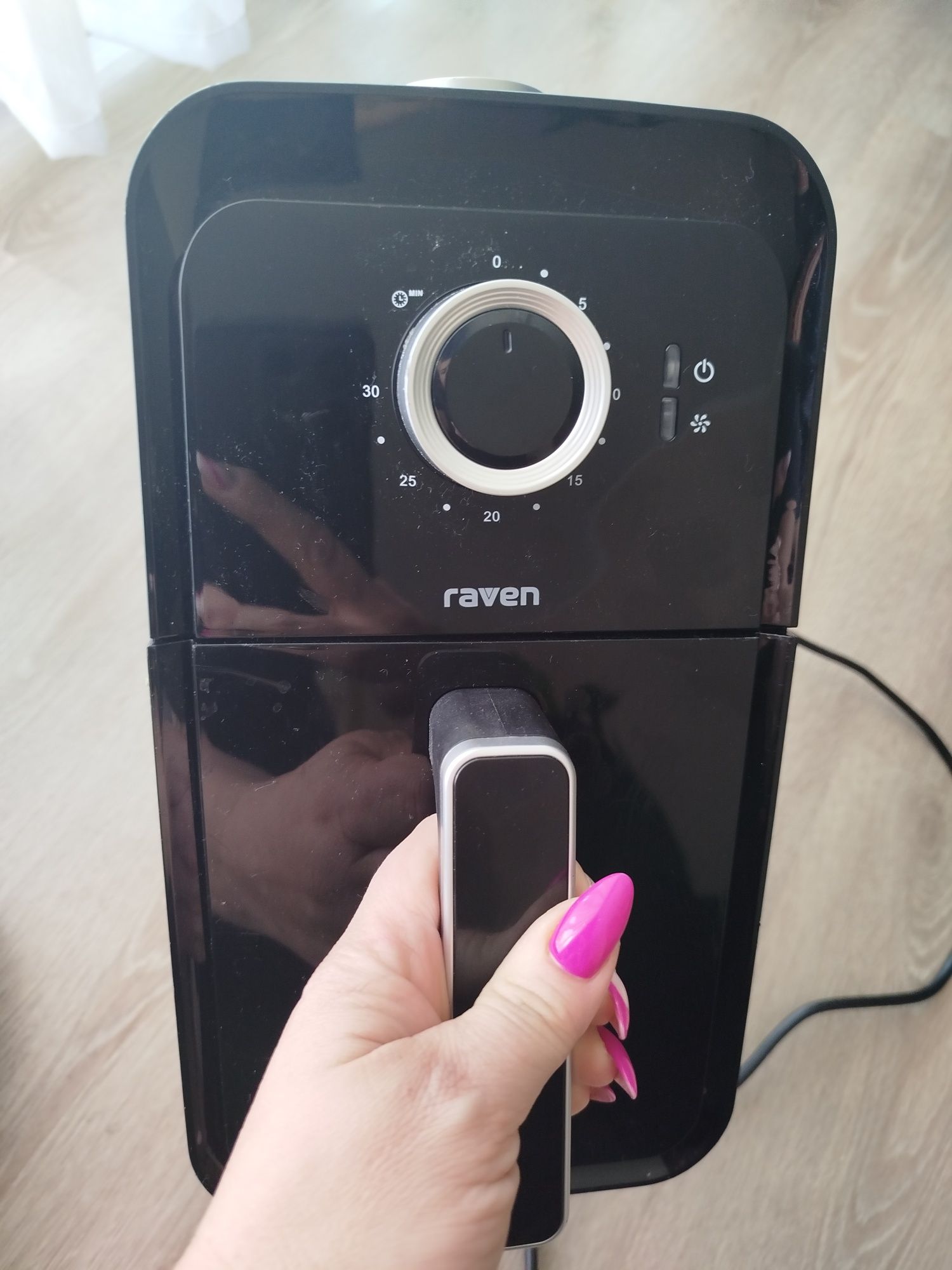 Raven air fryer 1350W 3.5l