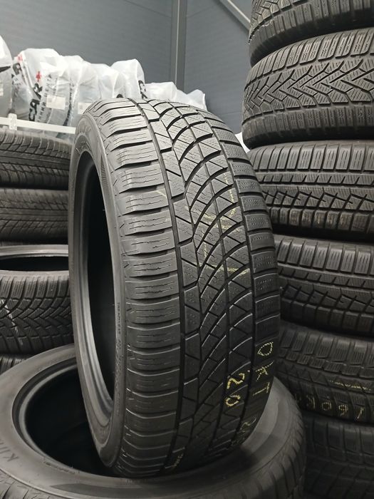 Зимові шини БВ  215/55 R17  HANKOOK  Kinergy 4S Склад