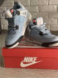 Кросівки Nike Air Jordan 4 Retro University Blue