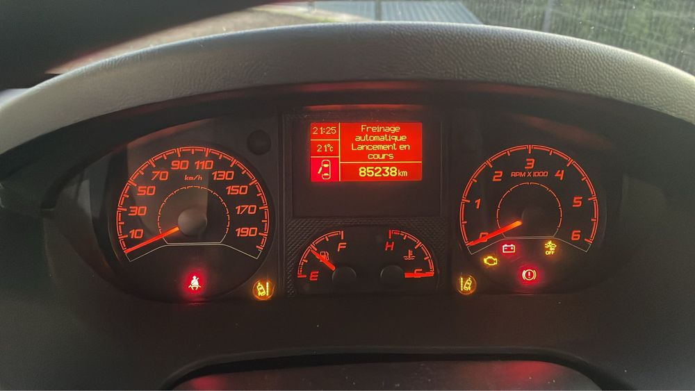 Peugeot boxer 2.2 140cv