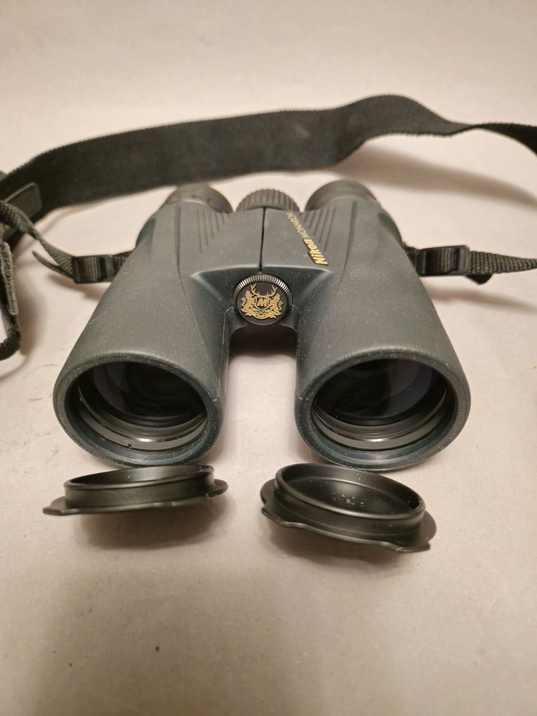 Биноколь Nikon Monarch 8x42 DCF WP | Отличное состояние!