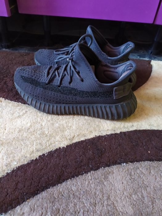 оригінал Adidas кросівки