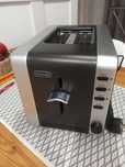 Toster opiekacz DeLonghi