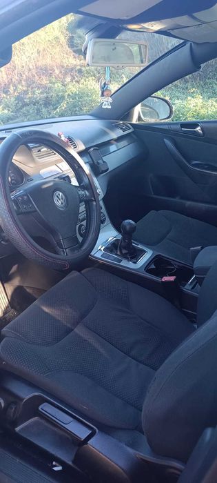 Volkswagen Passat B6 com motor 1.9 130cv