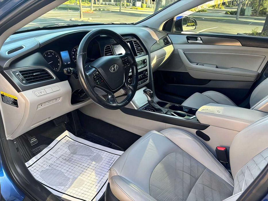 Hyundai Sonata      2017