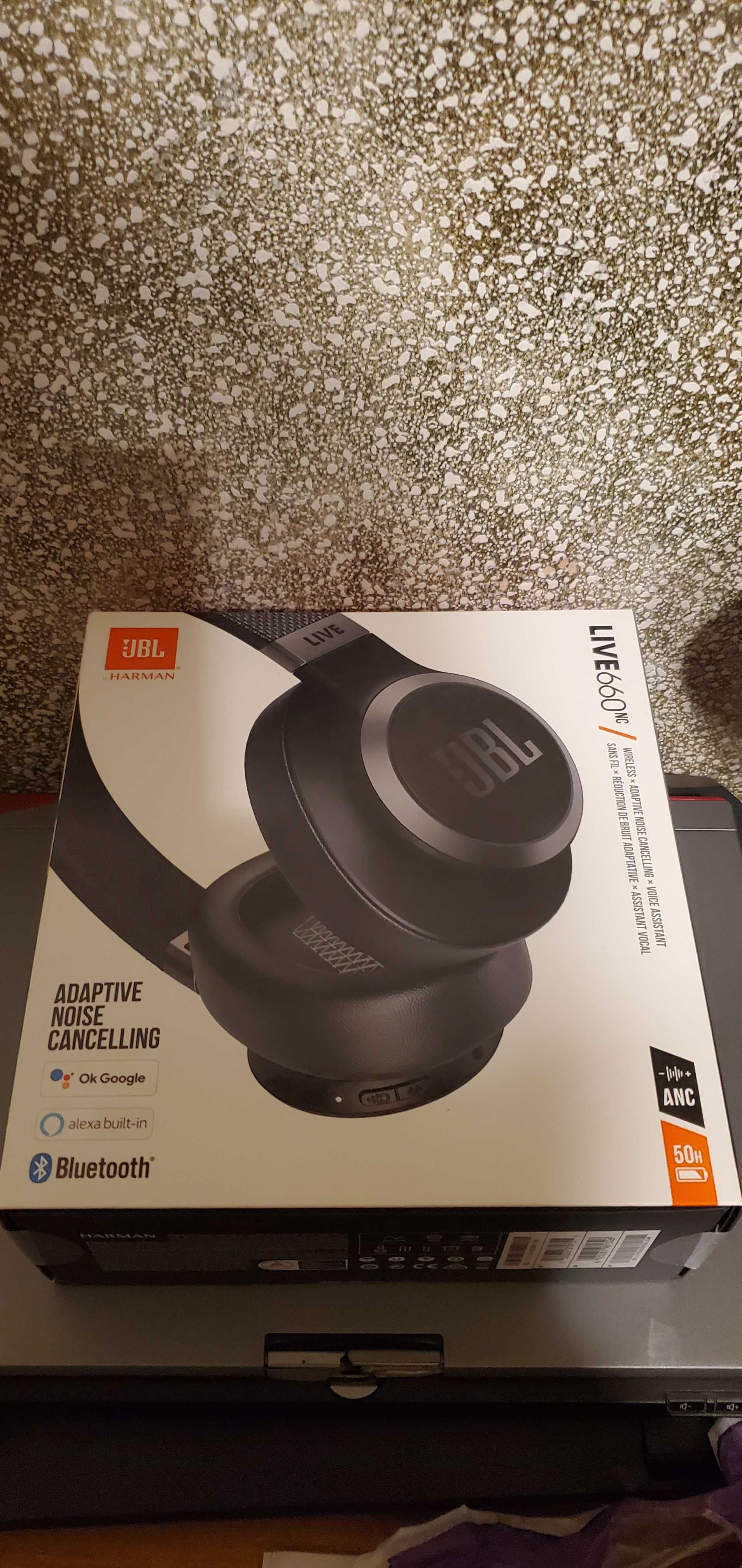 Навушники повнорозмірні бездротові JBL Live 660 NC Black