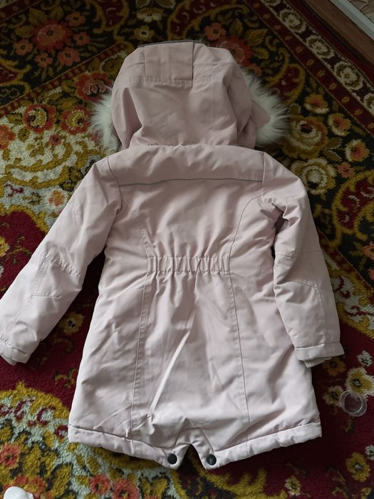 Парка осінь-зима на дівчинку