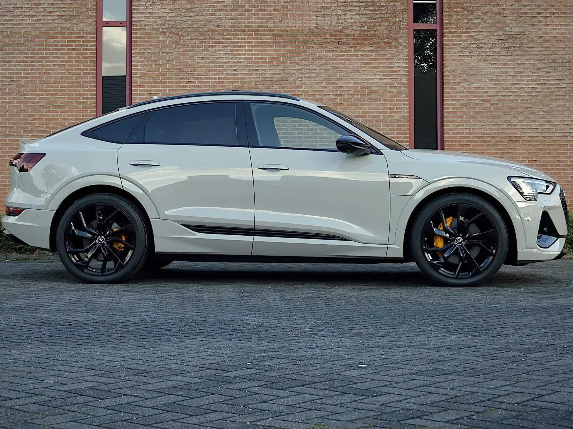 Audi E-Tron Sportback 2021
