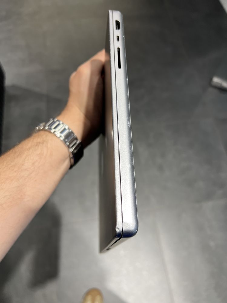 MacBook Pro M1 Pro 16/512gb Space Gray