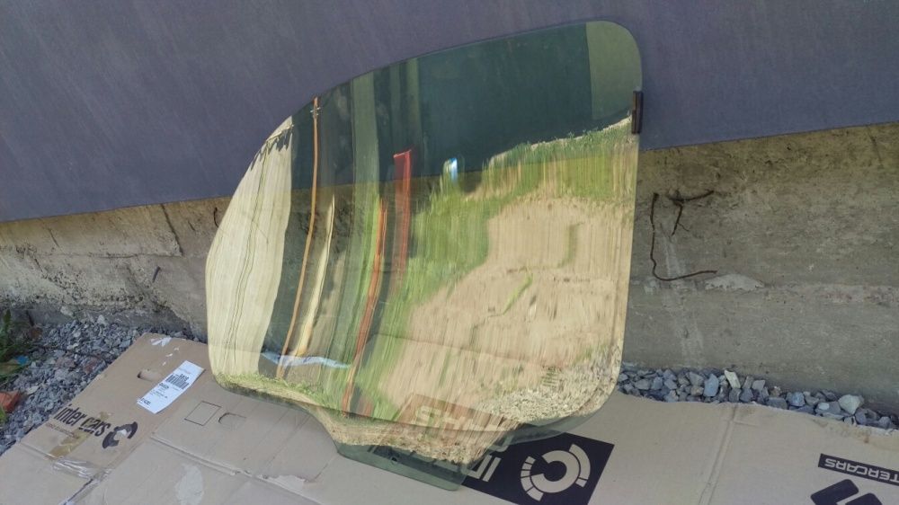 Фіат добло склопасажирське ,водійіьке ліве,праве.