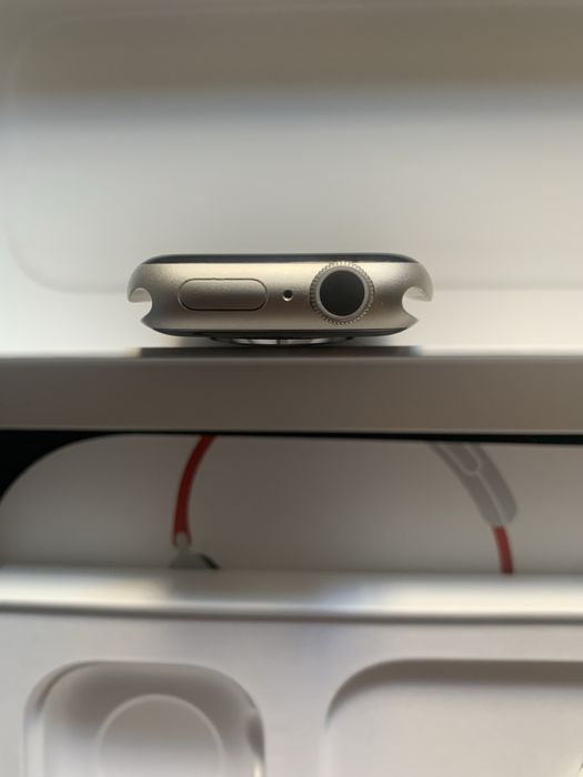 Apple Watch Series 7 41mm Starlight