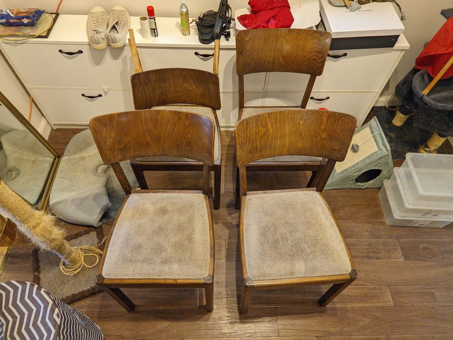 Krzesła drewniane zestaw 4szt.