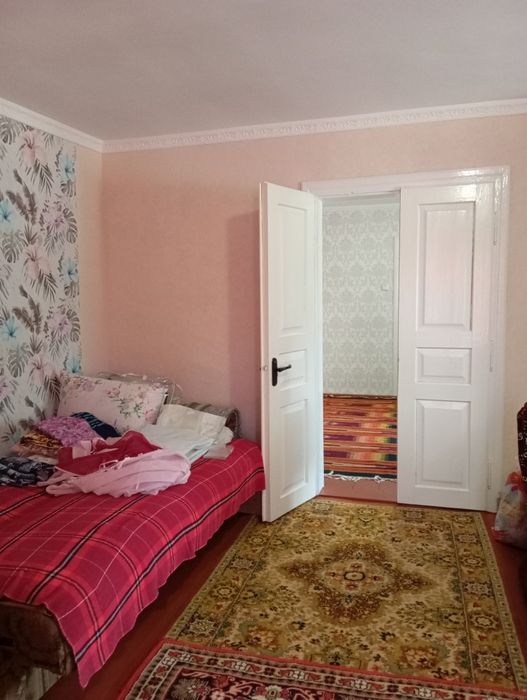 Продам будинок 3 гаражами,в 12 км.від м.Горохів!Або обмін!