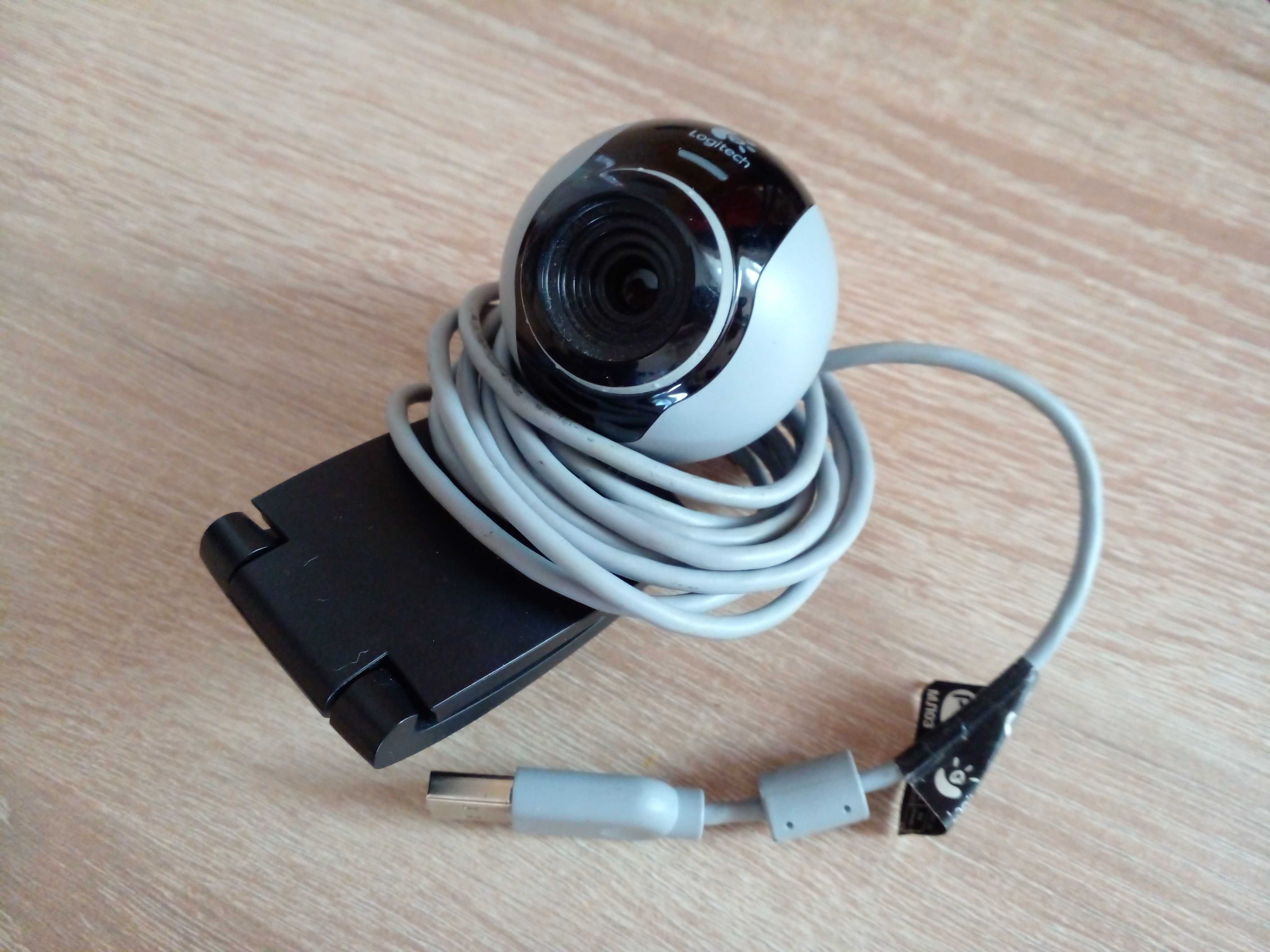 Веб-камера Logitech C250 (V-U0003)