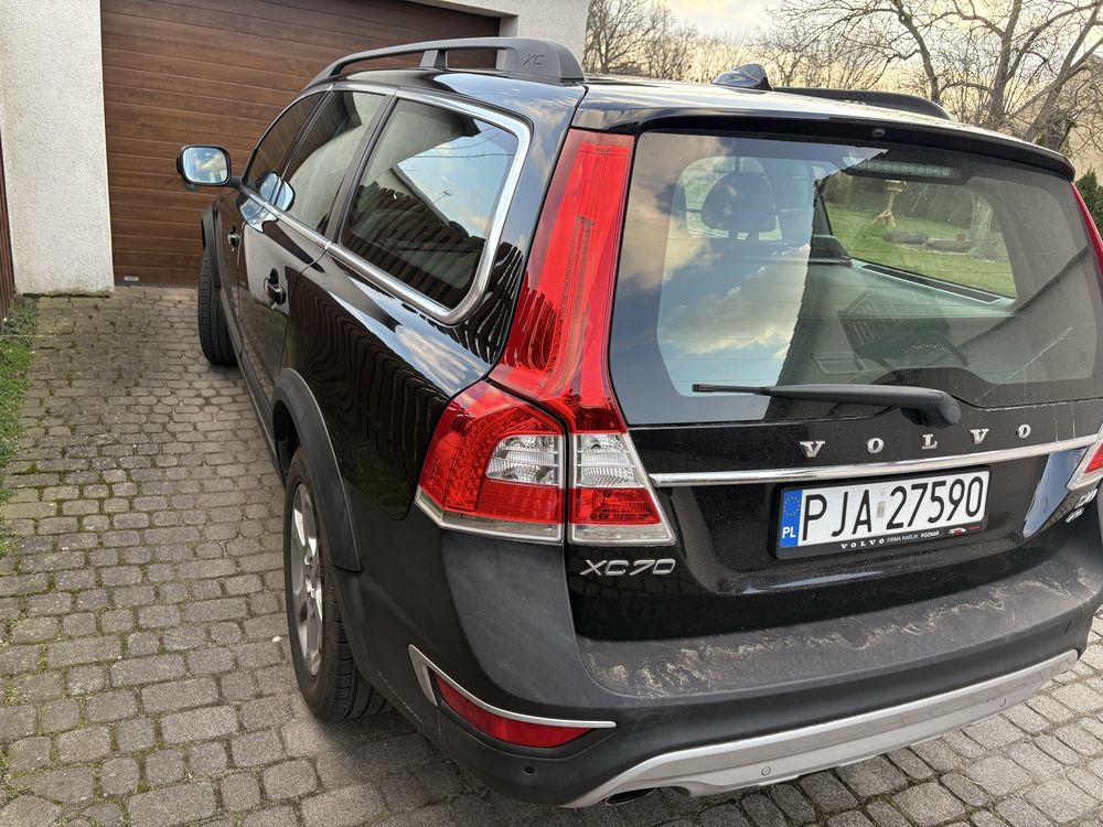 Volvo XC70 215 KM