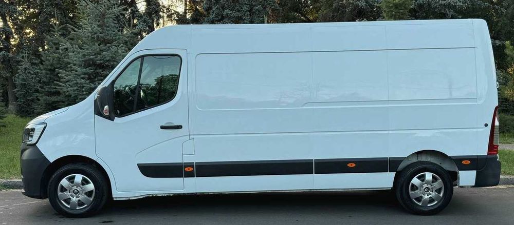 Вантажні перевезення бус Рено мастер Львів і обл