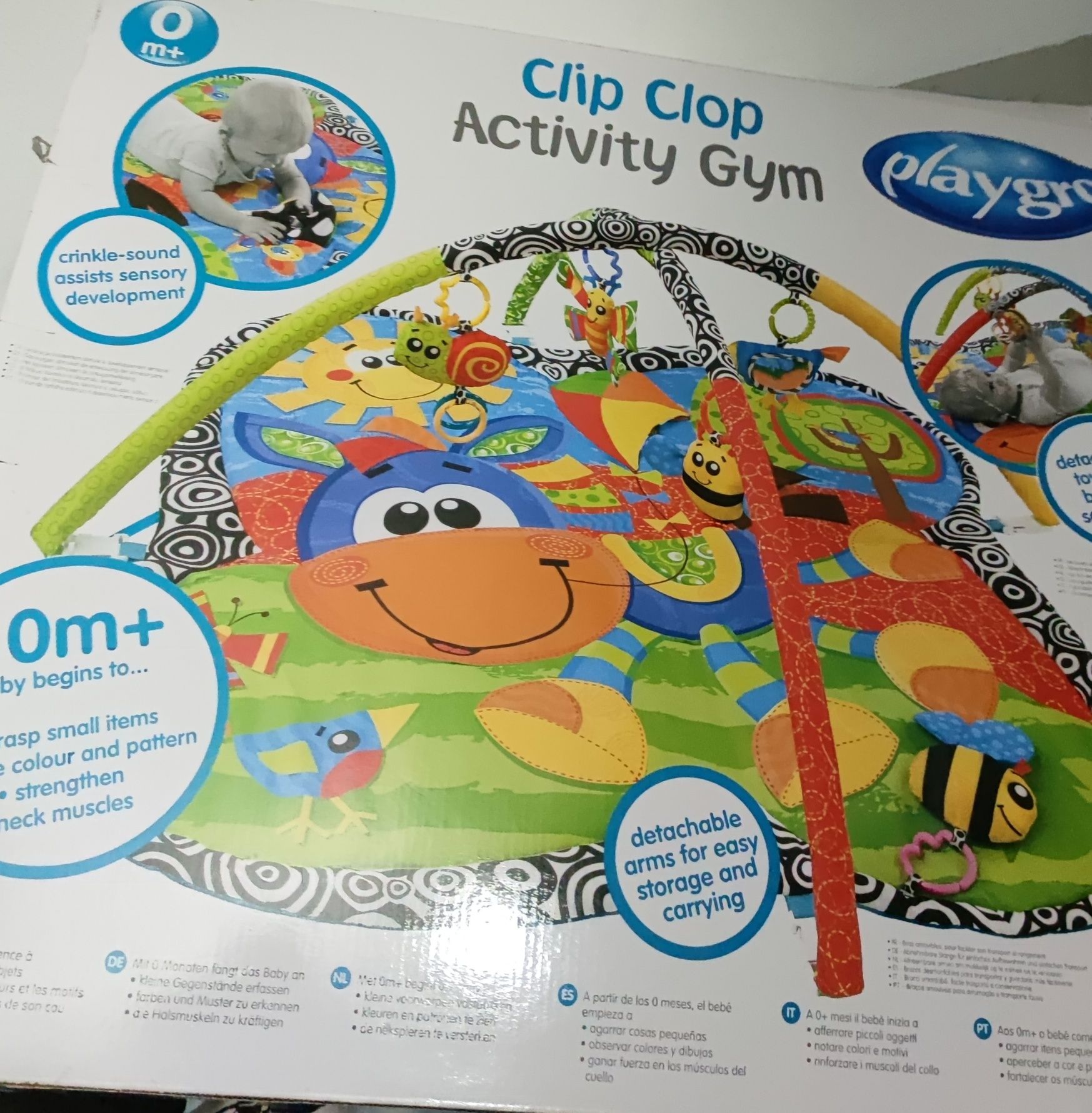 Ginásio de atividades infantis Clip Clop Playgro