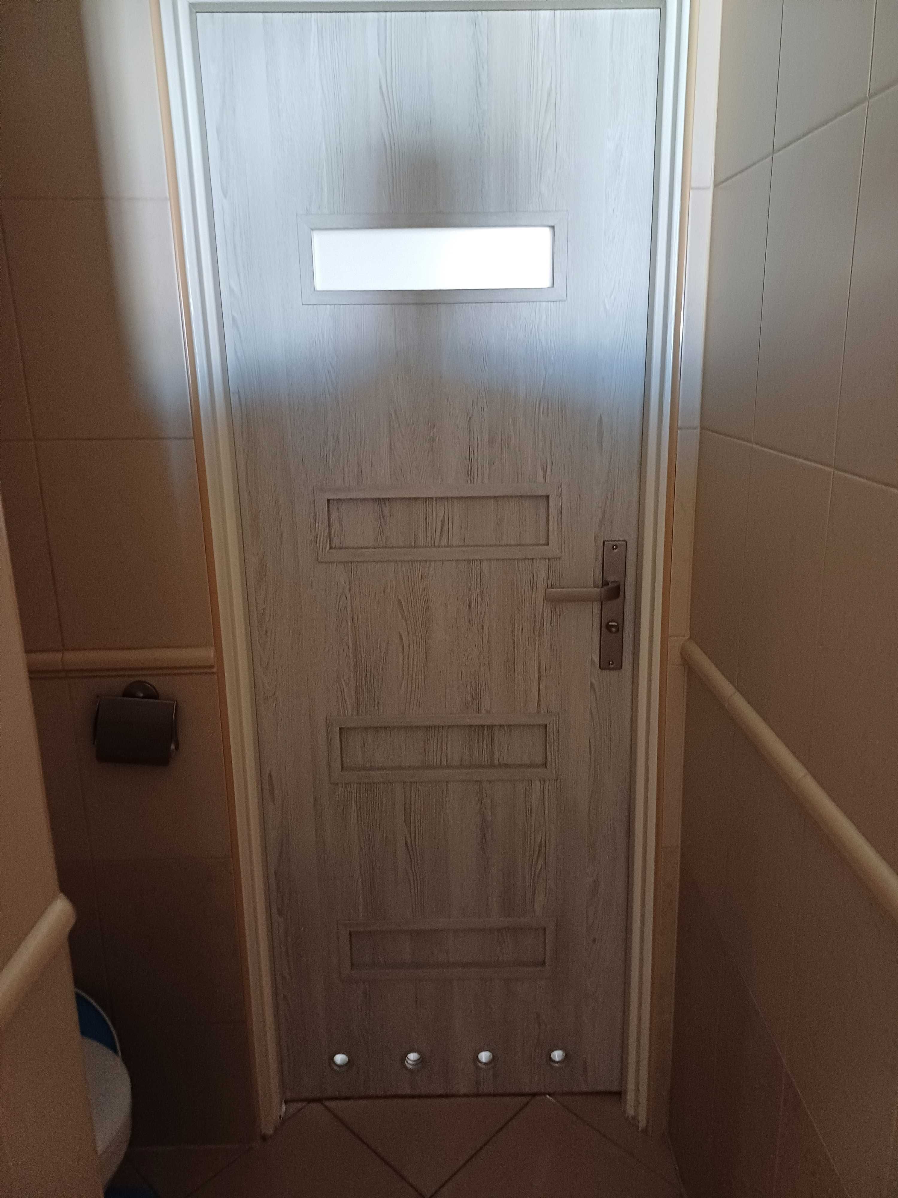 Drzwi przeszklone 60l, 80l