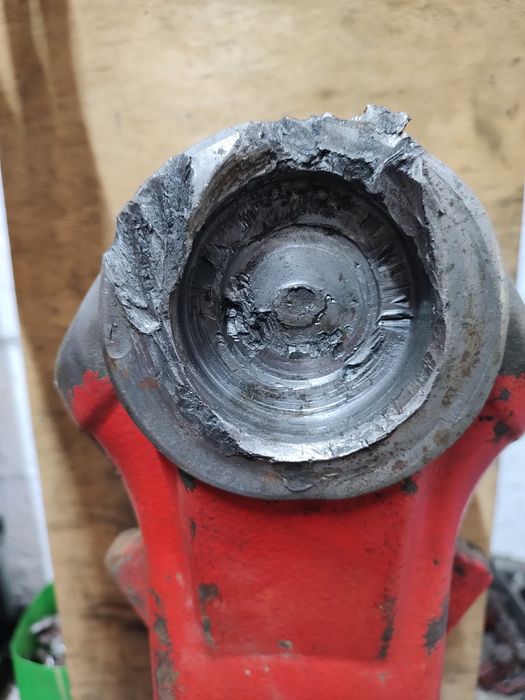 Чулок маніту реставрація