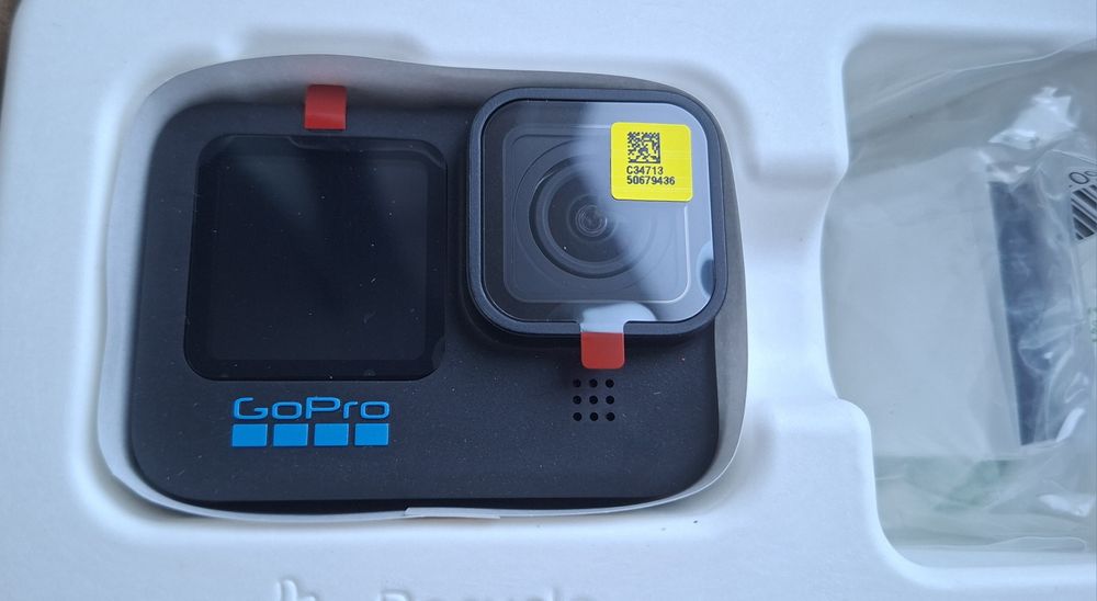 Nowe GoPro Hero 11 Black + bateria Enduro + obudowa