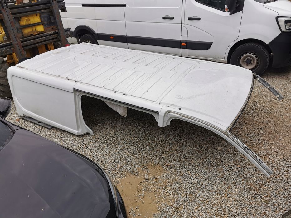 Кузов четвертина Opel Vivaro Renault Trafiс  лонжерон стойка поріг дах