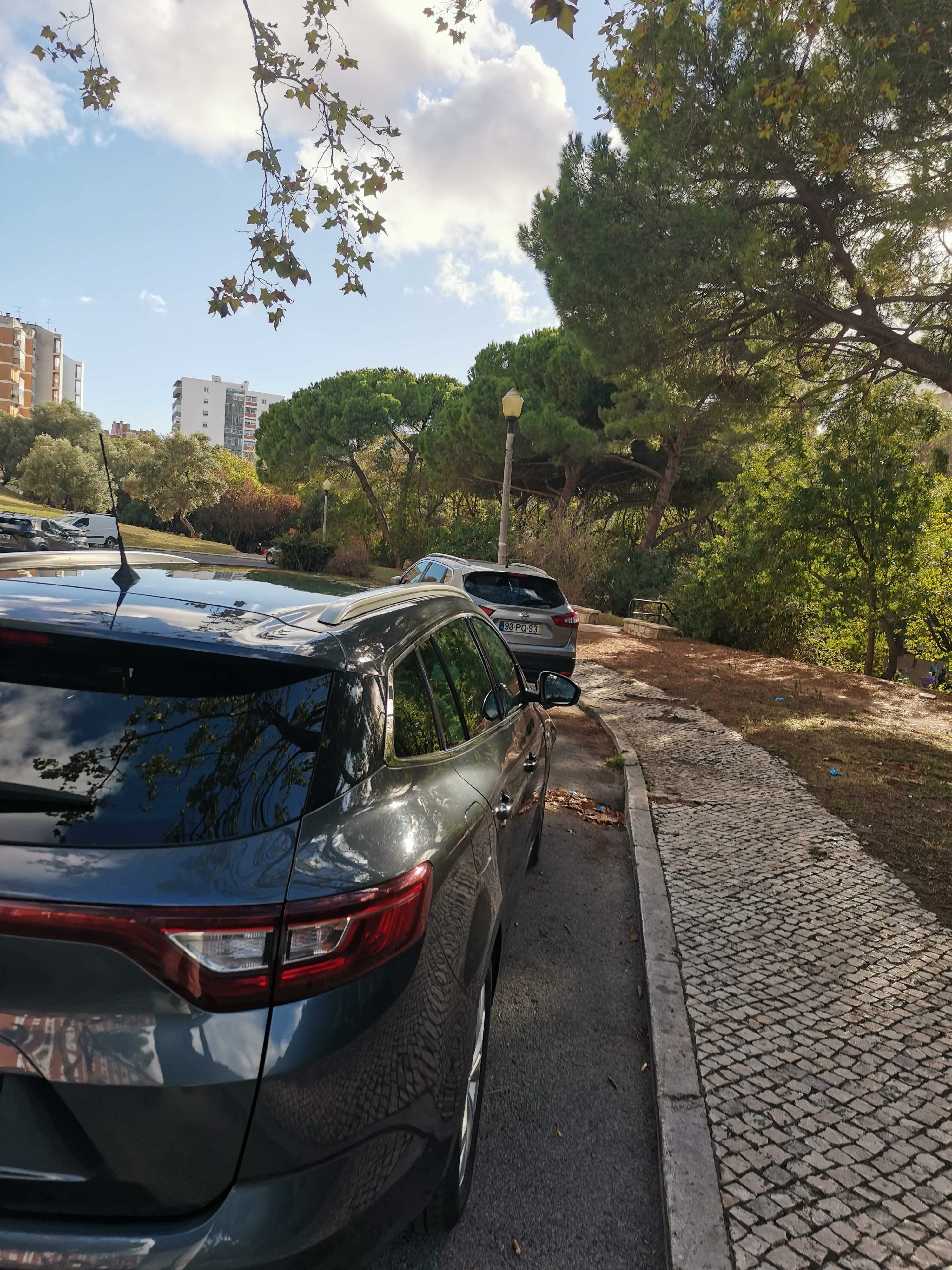 Empresa TVDE + Carro ou apenas empresa