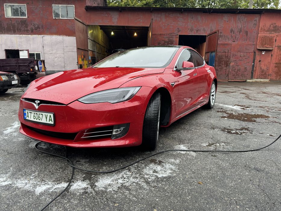 Оренда з правом викупуTesla model S 75D