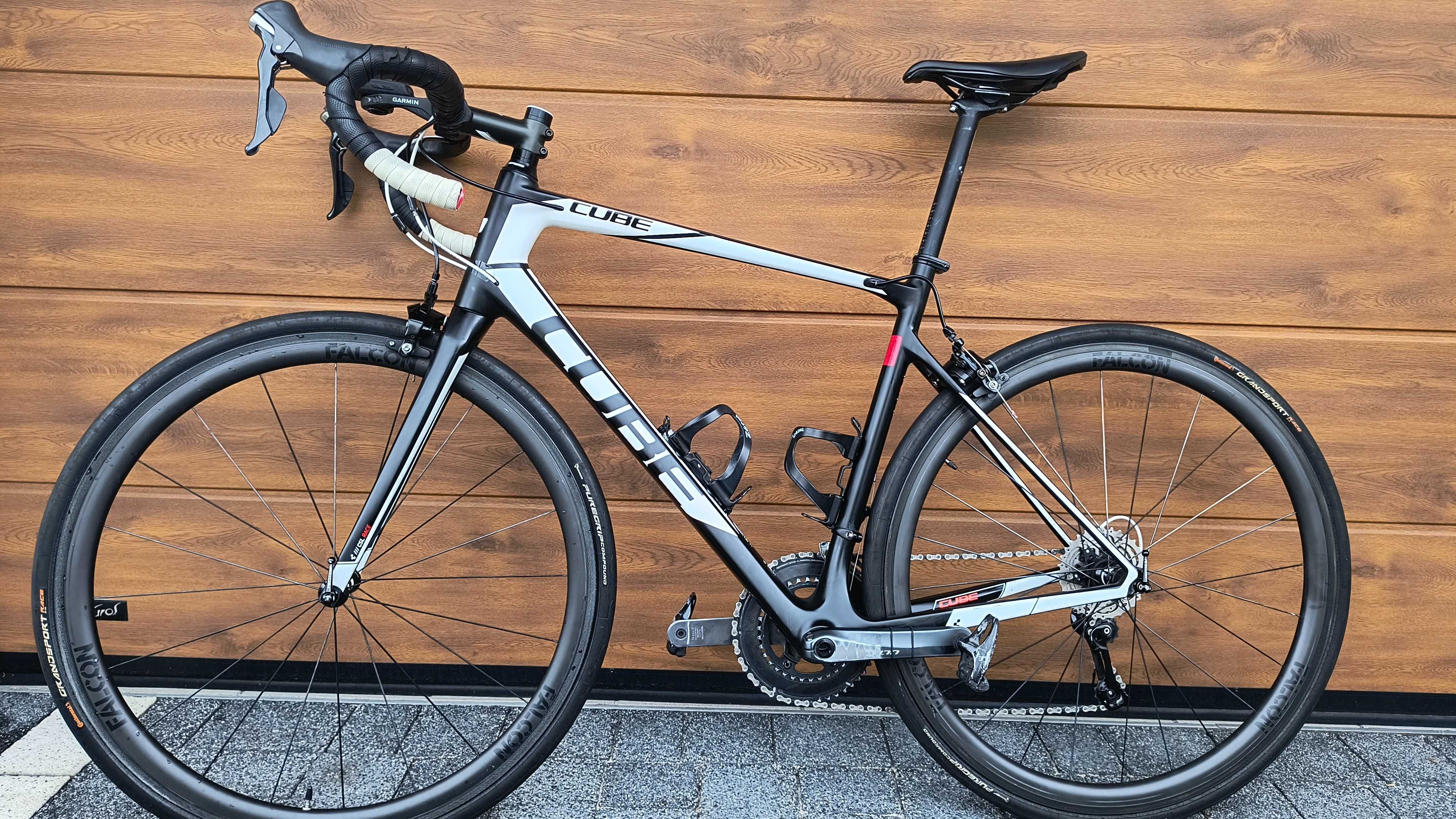 Rower szosowy carbon Cube Attain GTC Race r.56, koła carbon DT Swiss