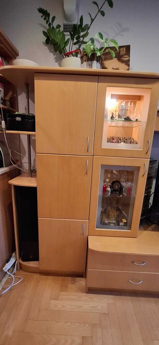 sprzedam drewniane meble do salonu