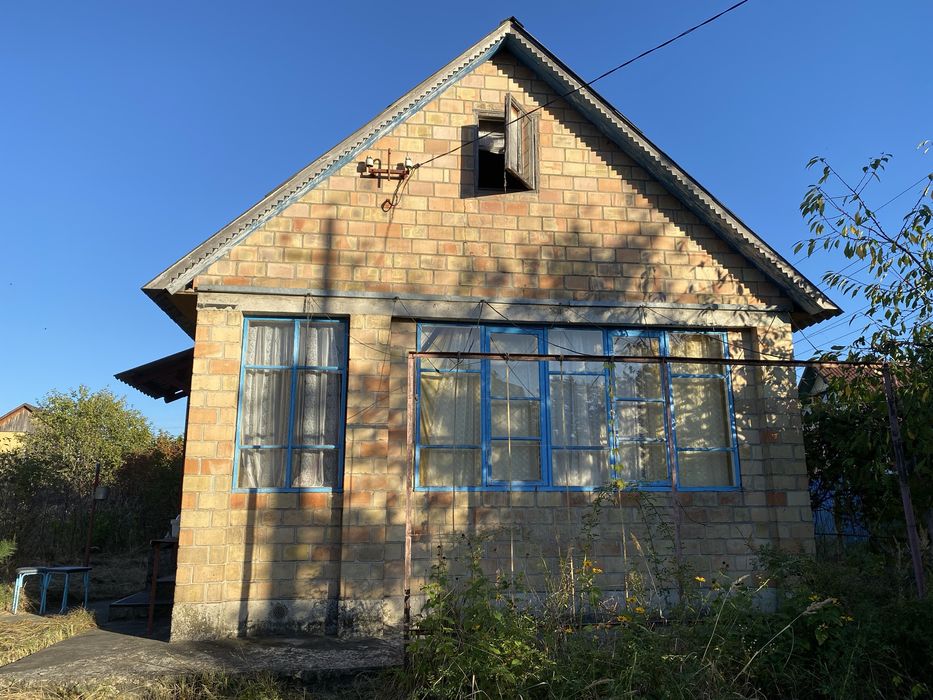 Дача під Києвом, село Круги