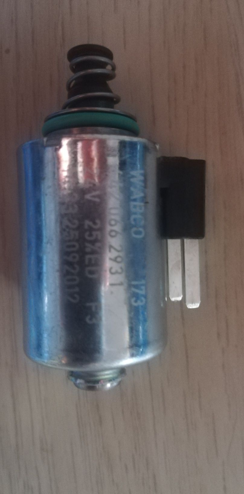 Zawór elektromagnetyczny pneumatyczny wabco